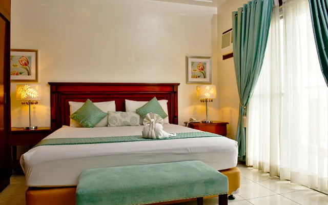 Grand Isabella Residences