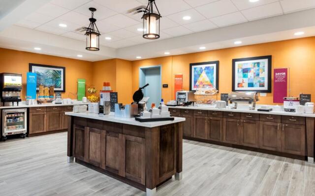 Hampton Inn Baltimore Bayview Campus