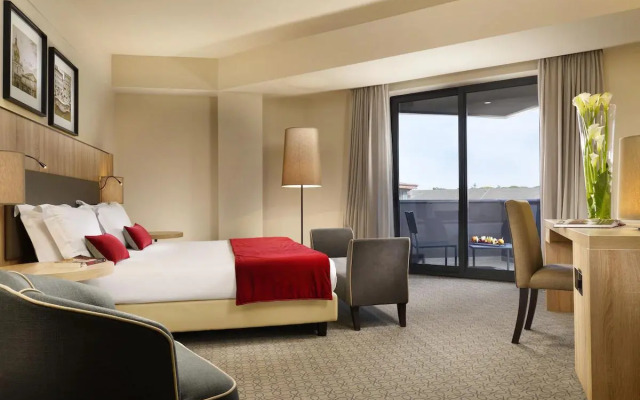 A.Roma Lifestyle Hotel