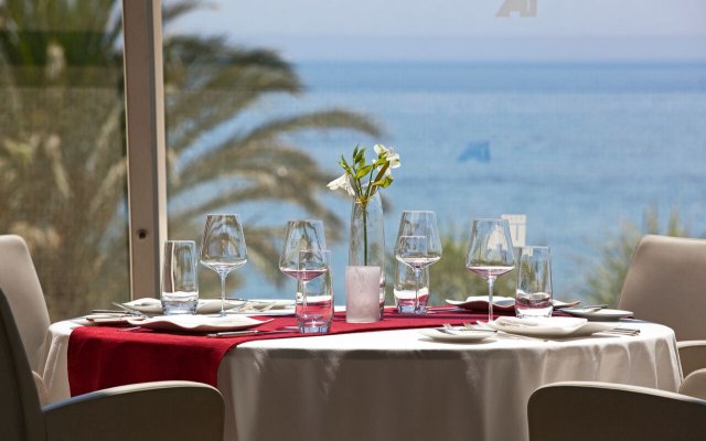 Amathus Beach Hotel Limassol