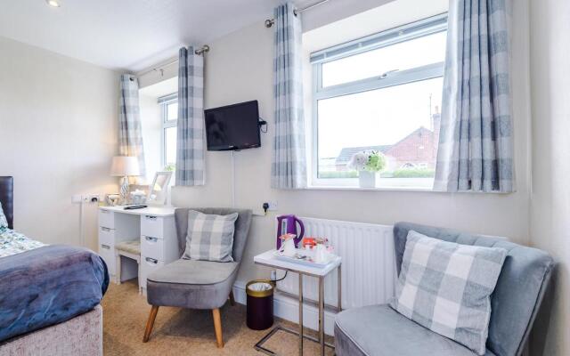 Holcombe Guest House