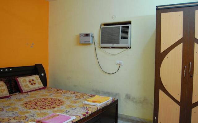 Krishna Hostel