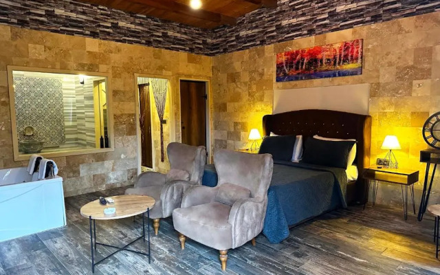 216 North Hotel & Wellness-Spa