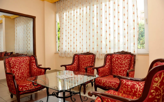 Best House Hotel
