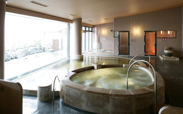 City Plaza Osaka Hotel