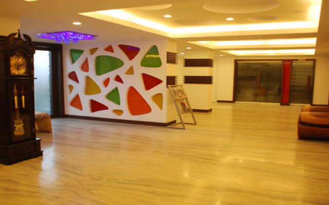 Emerald Hotel