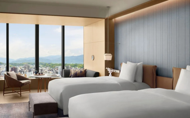 Club Lounge Access Double room Skyline View (풀 더블 침대) 사진 2