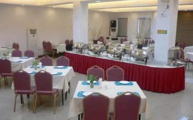 WHWH Business Hotel Huanglong