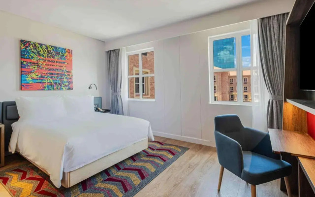 Hampton By Hilton Sandton Grayston