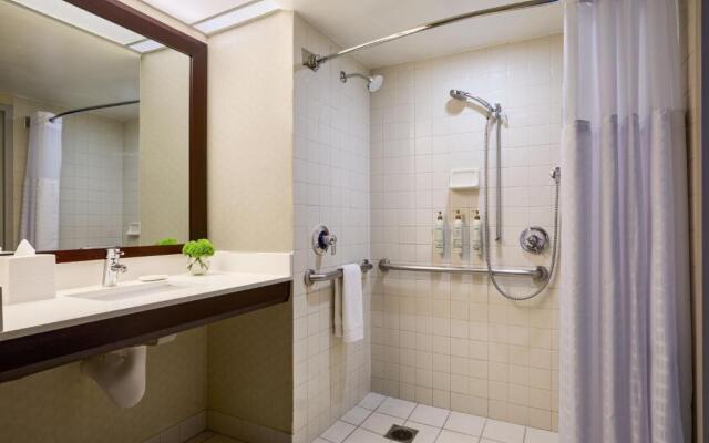 Renaissance Los Angeles Airport Hotel