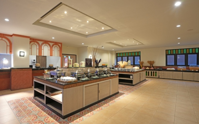 Kata Sea Breeze Resort