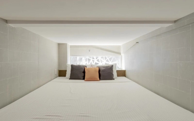 Selah Pods Hotel Manila