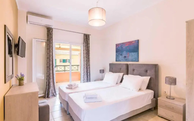 Bella De Lux Apts