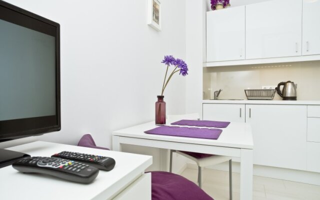 Goodnight Warsaw Apartments Aleja Wyzwolenia 14A