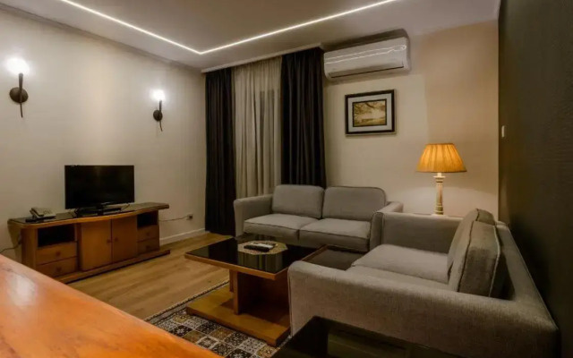 Prestige Hotel Suites