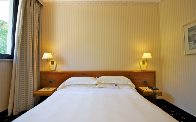 Mercure Astoria Reggio Emilia Hotel