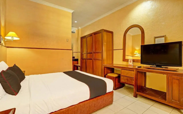 Collection O 91081 New Arena Hotel