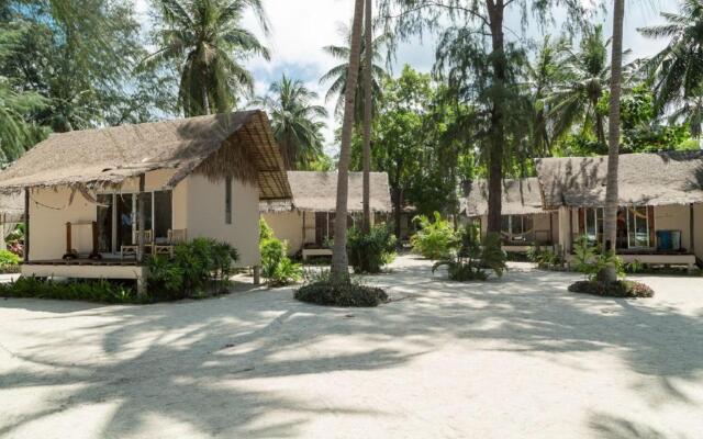 Angkana Hotel Bungalows