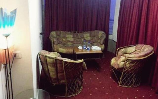 Orient Land Hotel