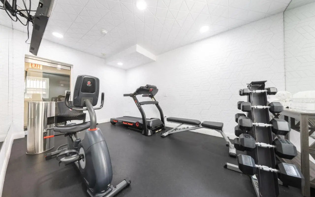 Hotel Chicago West Loop, SureStay Collection by Best Western