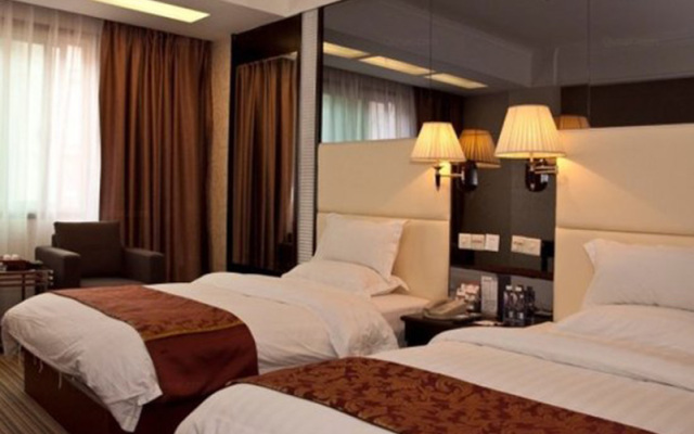 Atour Hotel (Fuzhou Wusi Road Shudou Subway Station)