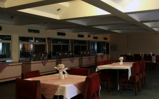 Baseraa Hotel
