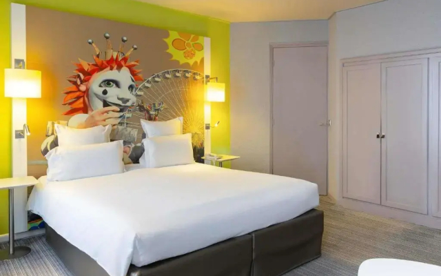 Отель Mercure Nice Centre Grimaldi