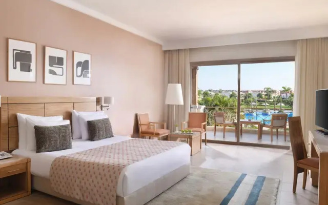 Chalet in Little Venice Golf Resort