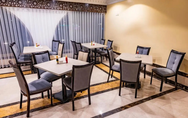 Artal International Hotel