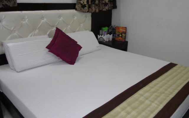 Hotel You and Me