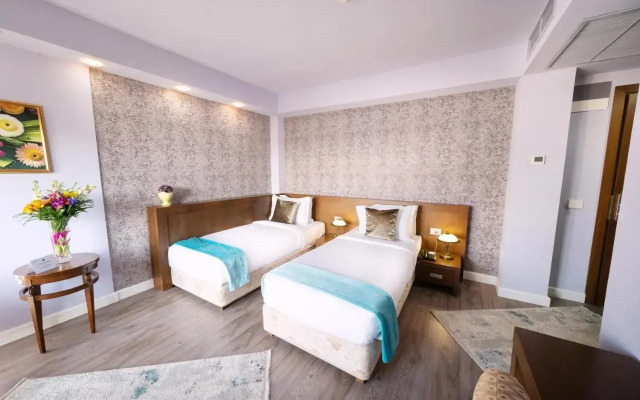 Phoenicia Comfort Hotel