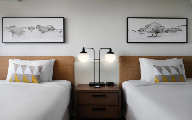 Sonesta Irvine