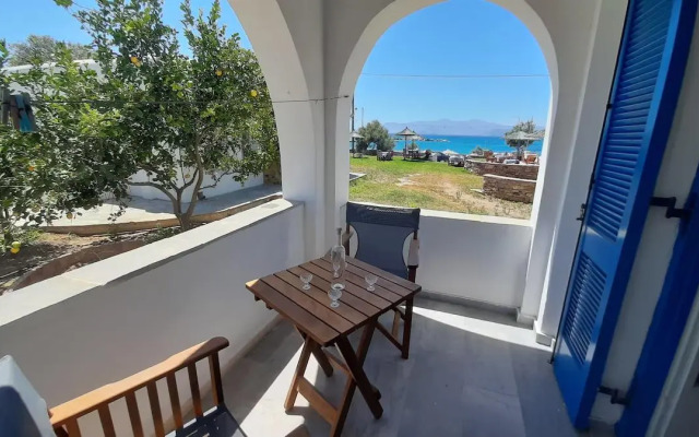 Agia Anna Hotel