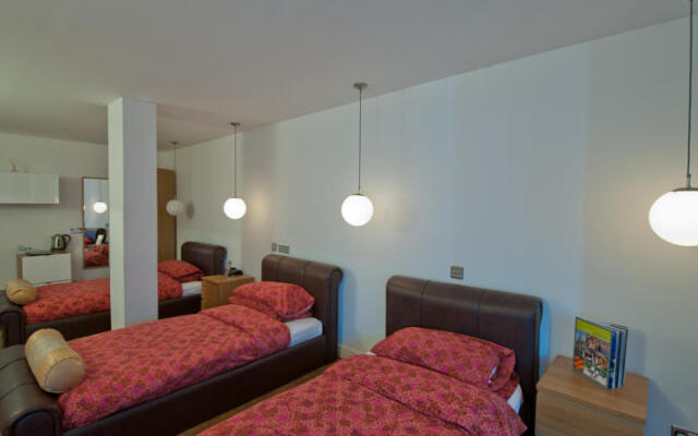Parr Street Studios  Hotel