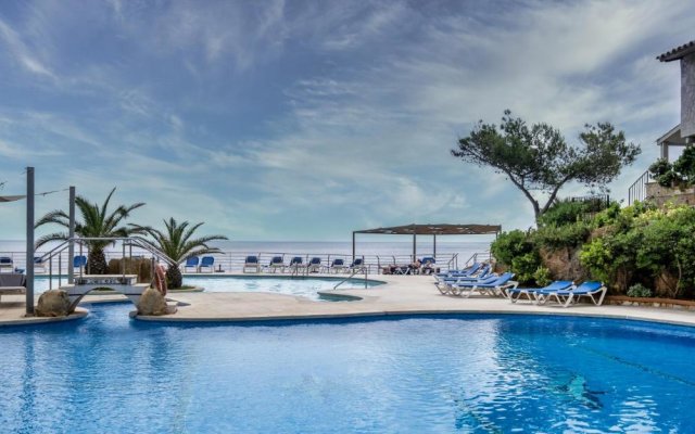 Eden Roc Mediterranean Hotel & Spa