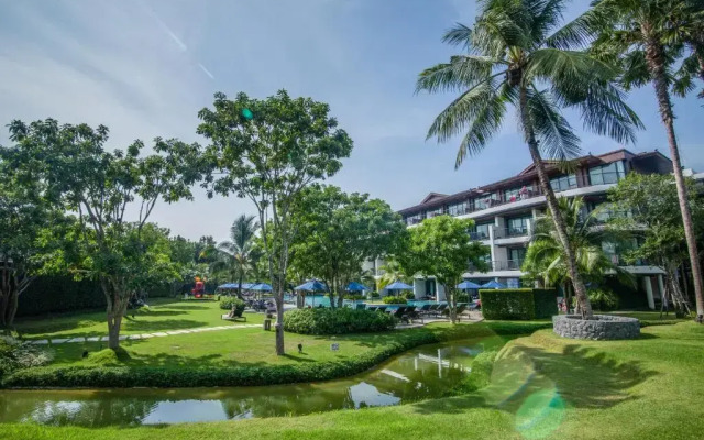Holiday Ao Nang Beach Resort, Krabi