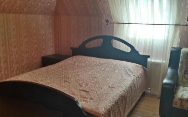 Kavkaz Hotel