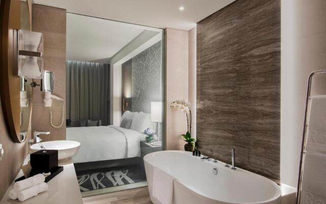 Al Bandar Rotana – Creek