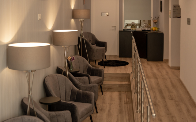 Dinya Lisbon Hotel