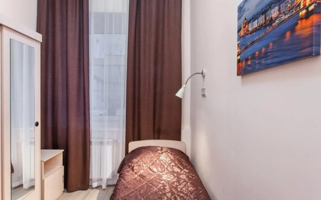 Apartment Nevsky Prospect 107