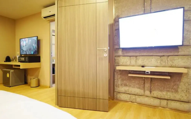 De Prime Rang Nam Hotel