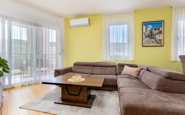 Apart Hotel MS Katunjanin