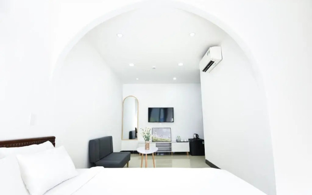 Horizon Con Dao Hotel