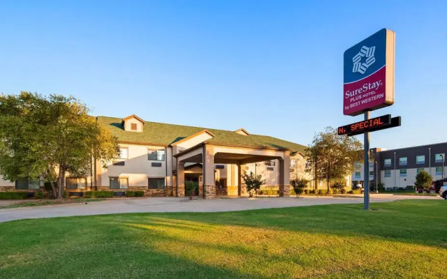 SureStay Plus Hotel by Best Western Coffeyville