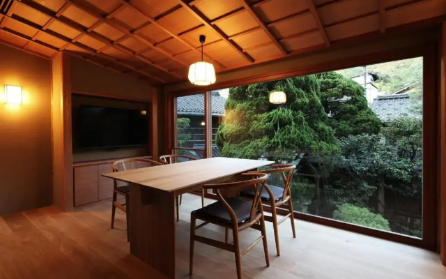 Nishimuraya Honkan Guest House