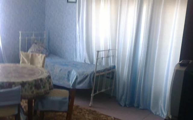 Dvuhkomnatnaya Kvartira U Ryinka Apartments