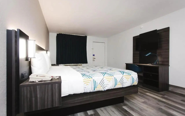 Motel 6 Houston, TX - Medical Center/NRG Stadium