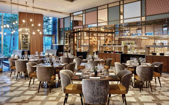 Sofitel Singapore City Centre