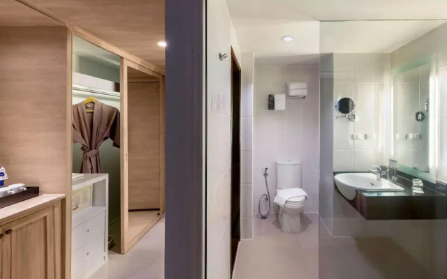 Novotel Phuket Resort Hotel