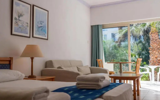Paphos Gardens Holiday Resort